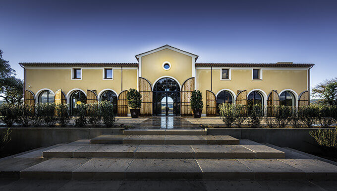 Château Saint-Maur cru classé : une renaissance signée Roger Zannier