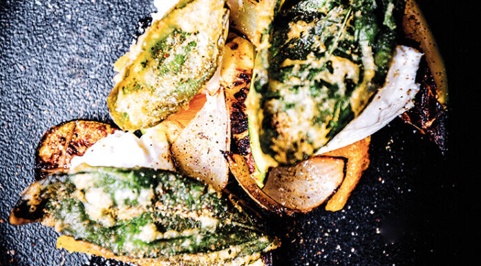 Courgettes à la Plancha, burrata, pamplemousse et feuilles de basilic croustillantes de Guillaume LECLERE