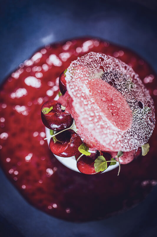 Pavlova aux cerises