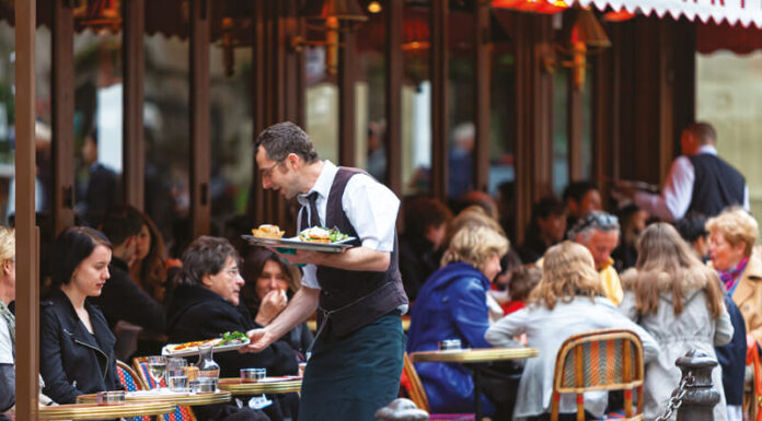 Escapade à Paris avec le chef Julien DUBOUÉ, restaurant boulangerie le BOULOMEscapade à Paris avec le chef Julien DUBOUE, restaurant boulangerie le BOULOM Chefs d'Oc, magazine épicurien, numéro 26, printemps 2023