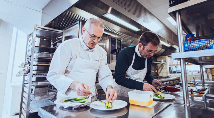 On a cuisiné… Éric CELLIER & Stéphane MAUREL Chefs d'Oc, magazine épicurien, numéro 26, printemps 2023